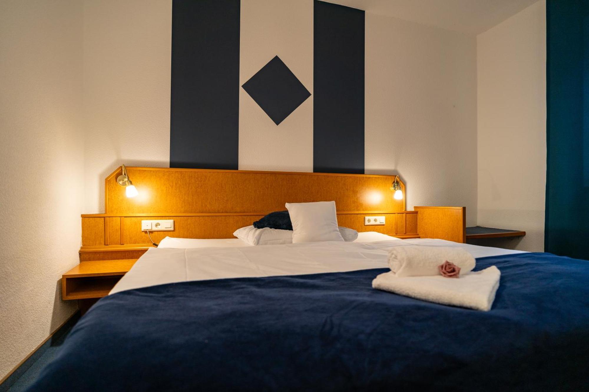 Waldhotel Surwold Bagian luar foto